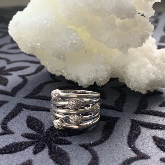925 Sterling Silver Ring - Picture 1 of 7